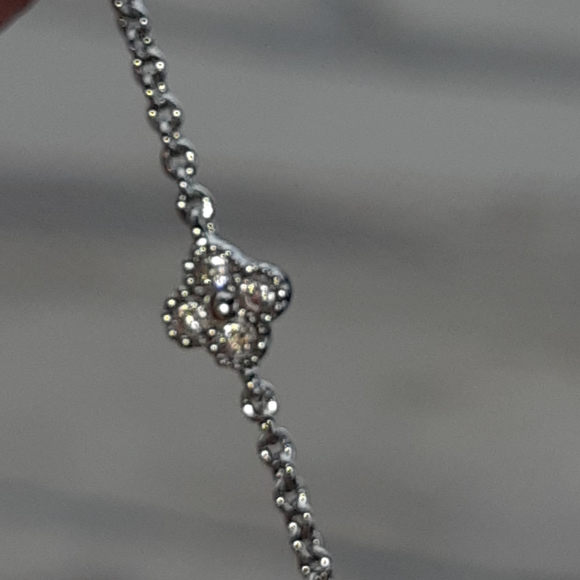 Silver 'Drawstring' Bracelet - Picture 5 of 7